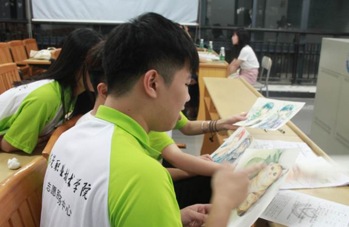 0F~WDC8K3J9IV6G%8}3@EN0